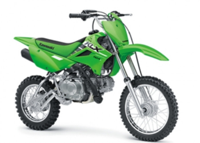 Kawasaki KLX 110: Motor Trail Ringan yang Efektif untuk Operasi Militer di Medan Sulit