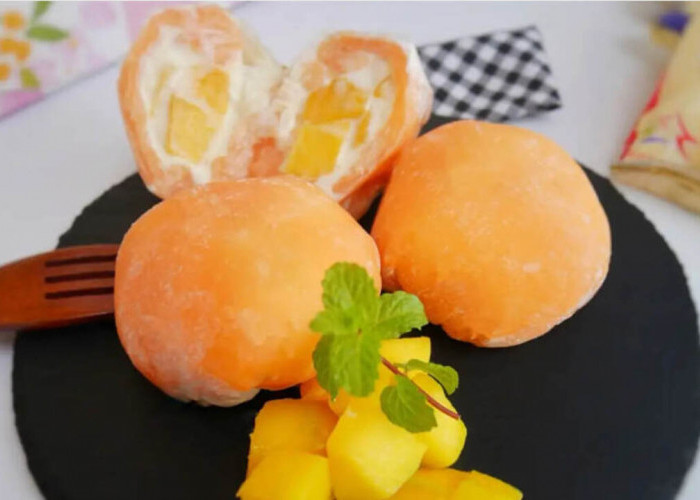 Musim Mangga! Yuk, Bikin 2 Jenis Mochi Mangga yang Lezat Ini