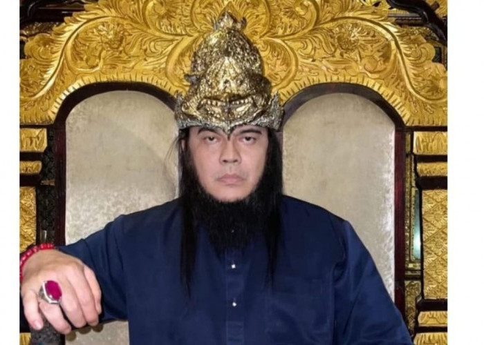 Jejak Sultan Palembang Darussalam ke-XI dengan Mahkota Kedatuan Sriwijaya. 