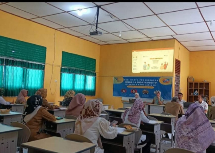 Aksi Pengimbasan Modul 4.1 di SMPN 4 Banyuasin III