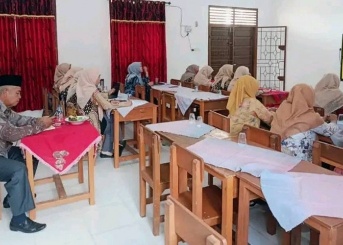Kepala SDN 22 Talang Kelapa Diobservasi oleh Pengawas Bina