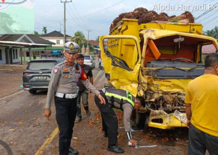 Kecelakaan Tiga Kendaraan Picu Kemacetan di Jalintim Banyuasin