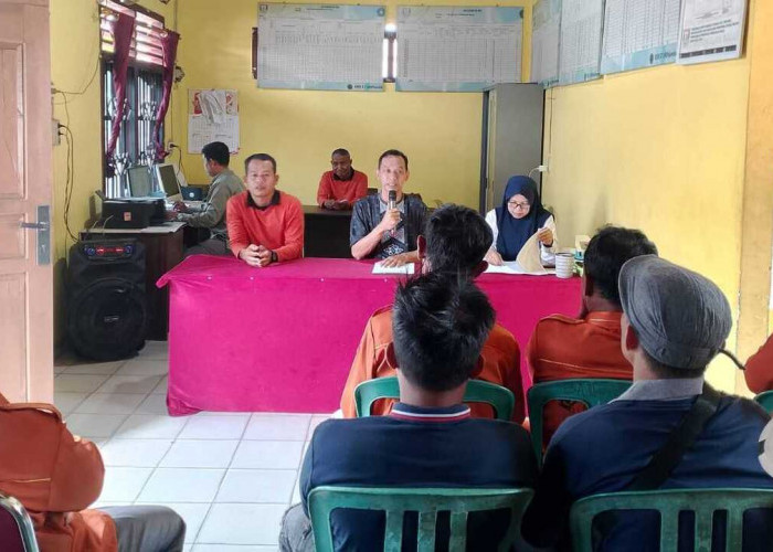 Perkuat Sinergi, Lurah Pangkalan Balai Gelar Rapat Koordinasi Bersama Ketua RW dan RT