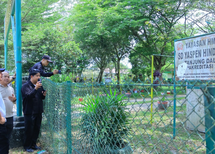 Gubernur Sumsel Tinjau Dampak Kebakaran Sumur Minyak