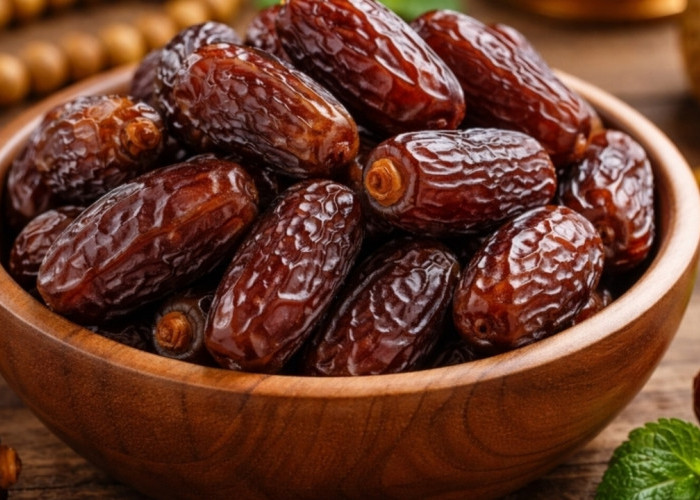 Kurma Asli atau Penuh Gula? Simak Cara Membedakannya Agar Tak Salah Pilih