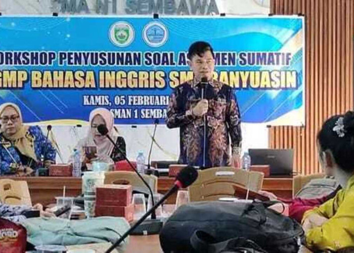 MGMP Bahasa Ingris Banyuasin Gelar Pembuatan Soal Sumatif 