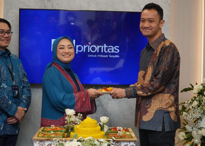 Resmikan Sentra Layanan Prioritas di Cirebon, Kini BRI Miliki 43 Lokasi Layanan Premium 