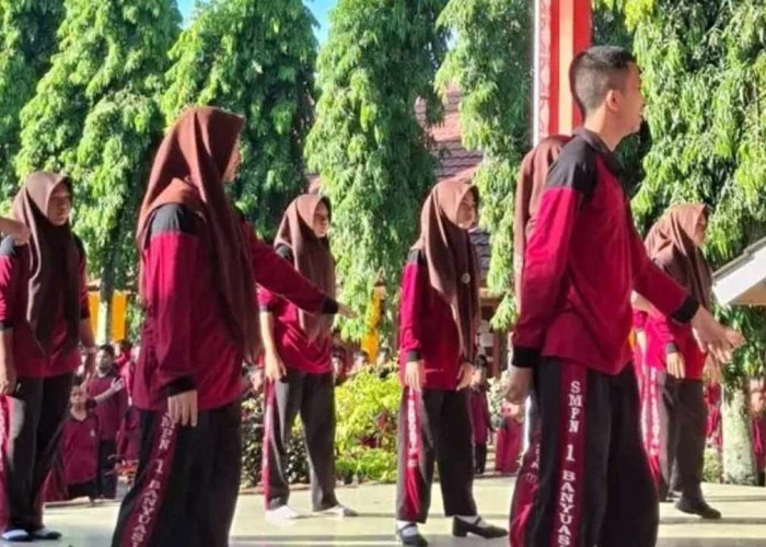 SMPN 1 Banyuasin III Rutin Gelar Senam Seminggu Sekali