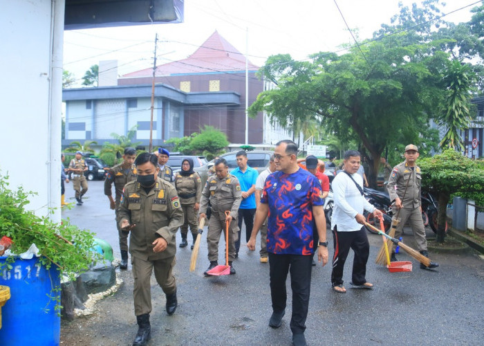 Sekda Sumsel Tinjau Pelaksanaan Gerakan Indonesia ASRI di Sejumlah OPD