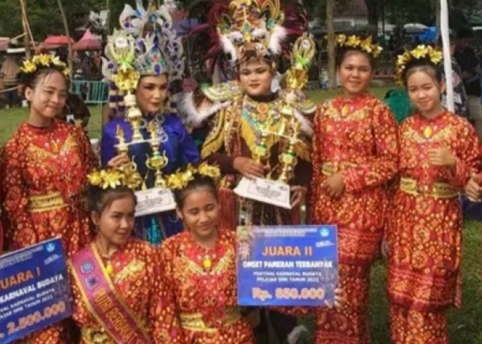 Hebat! SMKN 1 Banyuasin III Juara 1 Karnaval Budaya se-Sumsel