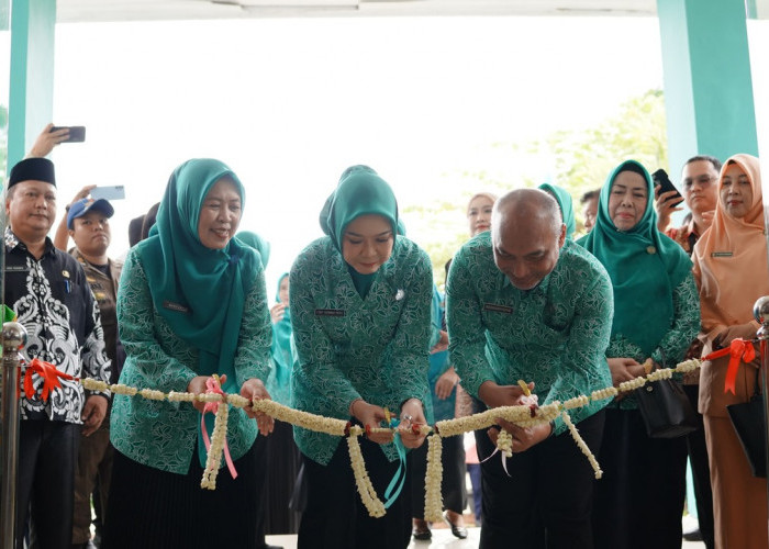 Ketua TP PKK Sumsel Resmikan Gedung Sekretariat PKK Musi Rawas