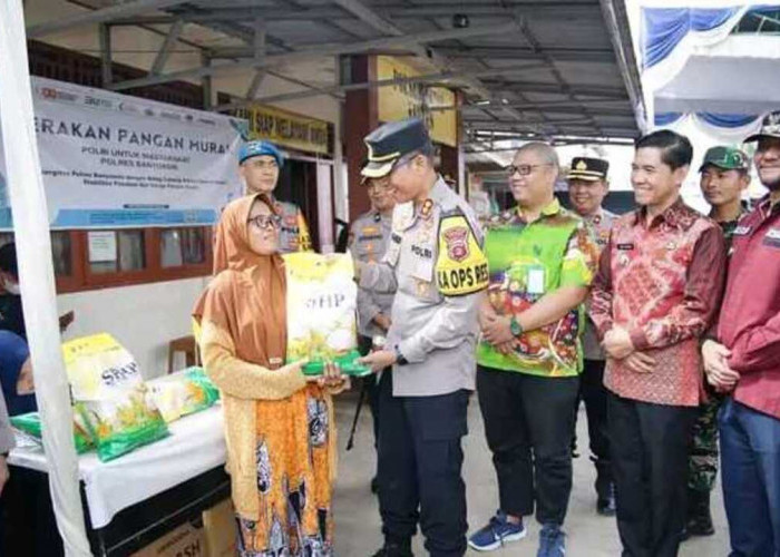 Bantu Masyarakat di Kecamatan Talang Kelapa, Polres adakan Pasar Murah