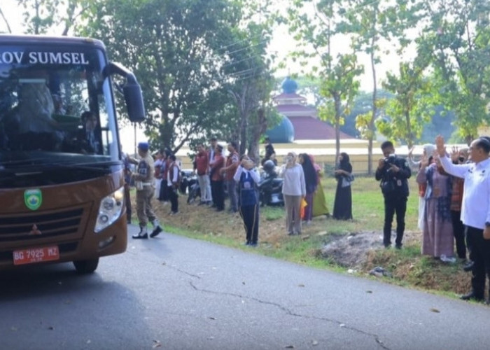 Sekda Sumsel Lepas 80 Rombongan Sekolah Rakyat Terintegrasi 31 Palembang ke OKI