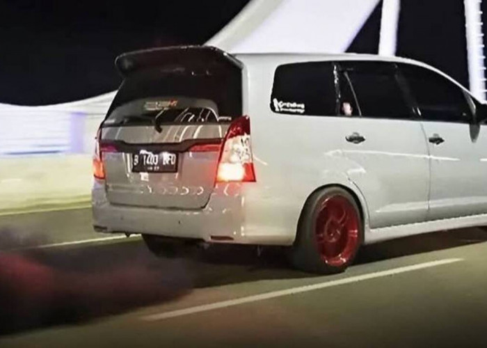 Asap Knalpot Mobil Diesel Hitam Pekat? Ini Penyebab dan Cara Menangani Sistem Bahan Bakarnya