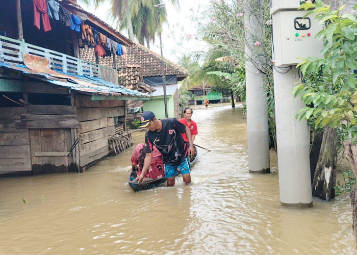 Tujuh Kecamatan Terdampak Banjir, Pertahankan Status Siaga