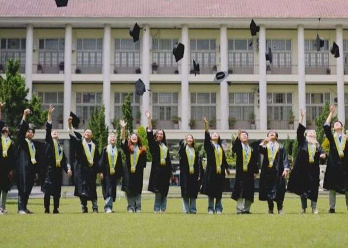 Mau Kuliah di Kampus Terbaik? Ini 5 Perguruan Tinggi Negeri Favorit di Indonesia