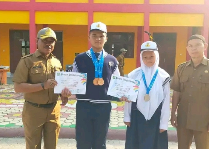 Raih Medali di Porprov XIV Sumsel, Siswa SMP Negeri 1 Banyuasin III Diganjar Penghargaan Ini