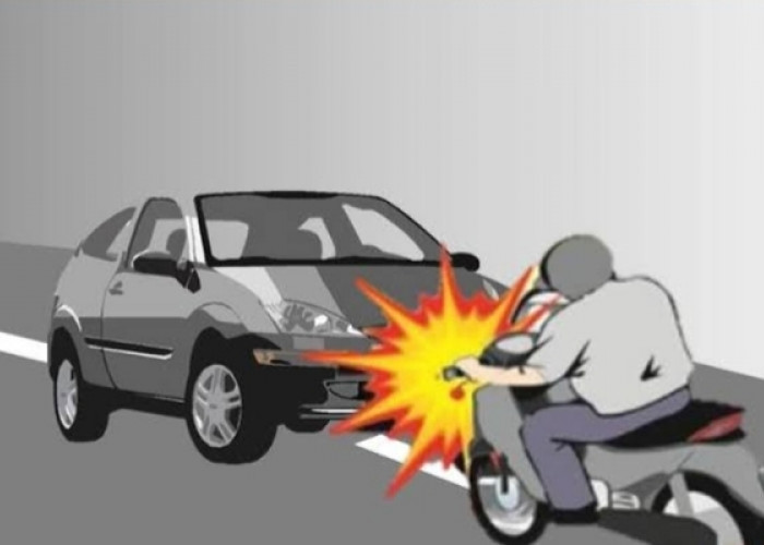BREAKING NEWS: Diduga Tabrak Mobil Mogok, Pengendara Motor Tekapar