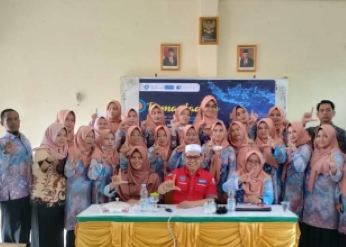 Pemanfaatan Google Workspace For Education di SMPN 4 Rambutan 