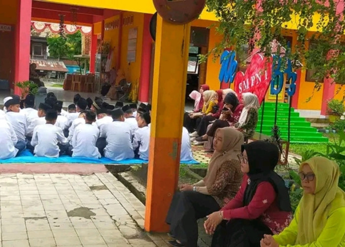 Literasi Keagamaan, Membangun Karakter dan Iman di SMP Negeri 1 Banyuasin III