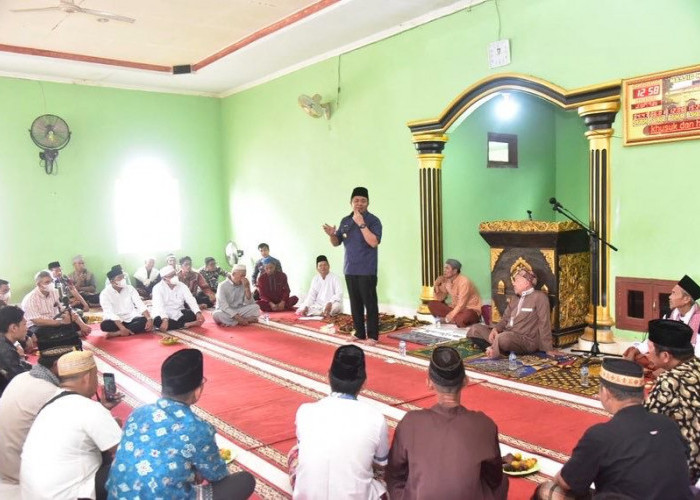 Safari Jumat di Masjid Nurul Huda Gandus, Herman Deru  Pantau Fasilitas Masjid