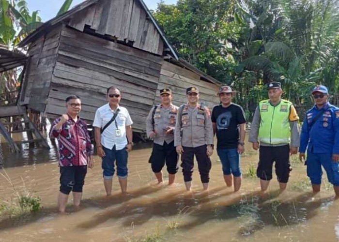 Rumah Warga Desa Penandingan Banyuasin Nyaris Roboh Diterjang Banjir Rob, Butuh Bantuan Pemerintah