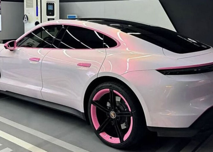 Wrapping Mobil Warna Unik Jadi Tren 2026, Tampil Beda Tanpa Cat Ulang