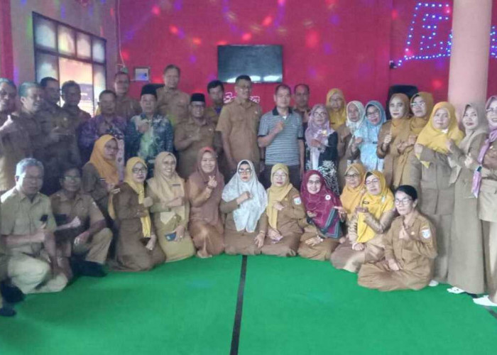 Masuki Purna Bakti, Disdikbud Banyuasin Lepas 1 Pengawas dan 4 KS di Banyuasin III
