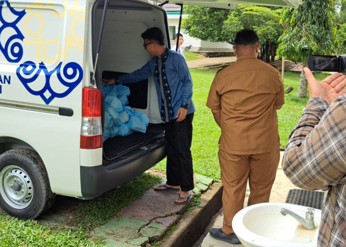 Hari Pertama Masuk Sekolah Ramadhan 2026, SPPG Sukajadi Salurkan MBG Menu Tekwan Ikan Gabus Untuk Siswa