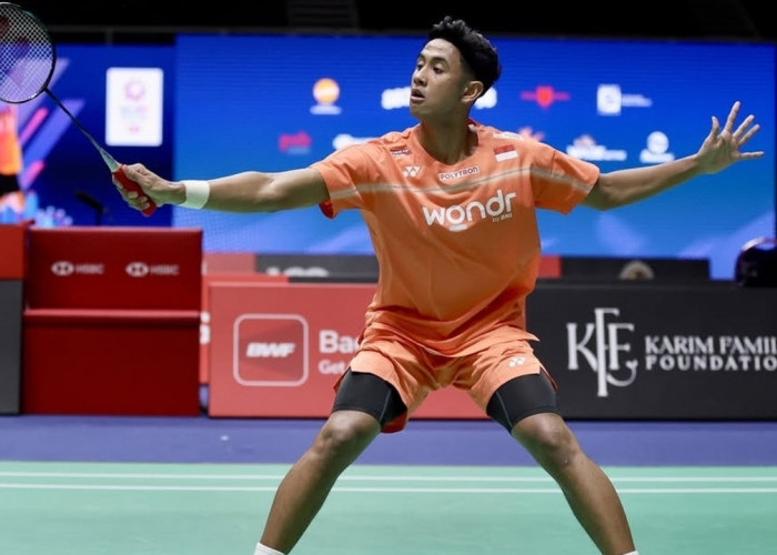 Tiket Semifinal Milik Alwi Farhan! Kodai Naraoka Dibungkam Dua Gim Langsung di Singapore Open 2026