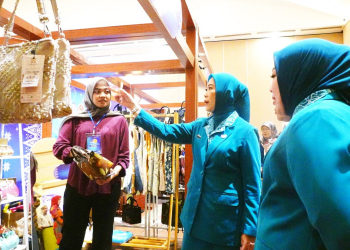 Ketua TP PKK Sumsel  Evaluasi 10 Program PKK pada Rakon 2026