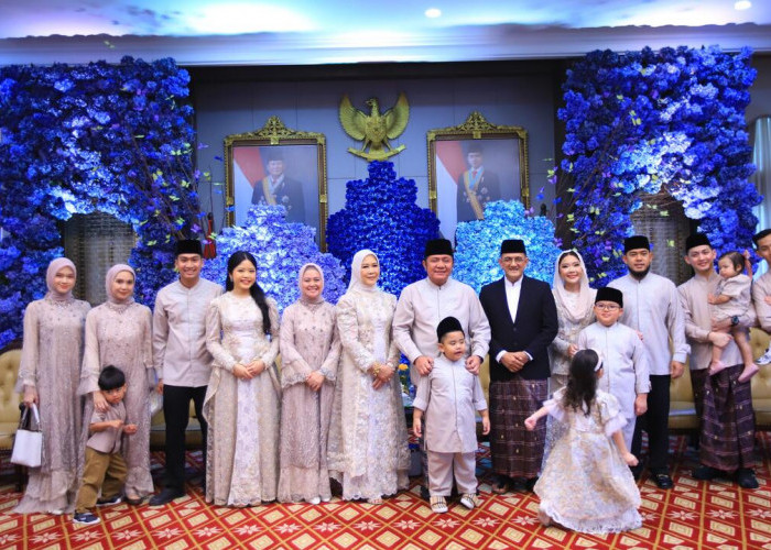 Open House Lebaran, Herman Deru Ajak Masyarakat Terapkan Pola Hidup Efisien