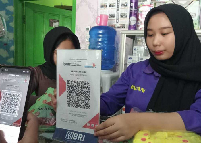 Belanja Praktis, Pakai QRIS, NKHZ Baby Shop Tumbuh Bersama QR Code BRI