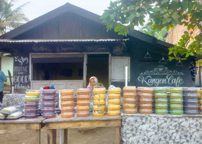 Warung Kuliner Pangkalan Balai Jual Bolu Murah Meriah! Mulai Rp13 Ribu, Beli 2 Cuma Rp25 Ribu!