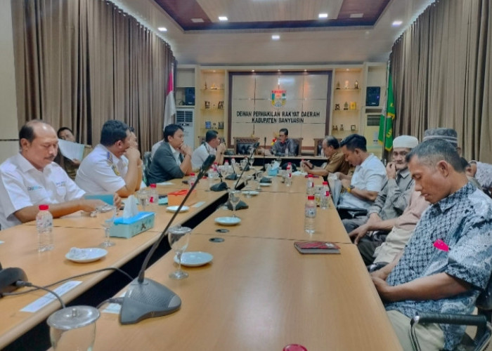 Nelayan Kilung Sungsang Keluhkan Kapal Besar Sandar di Laut Sungsang, Ini Penyebabnya