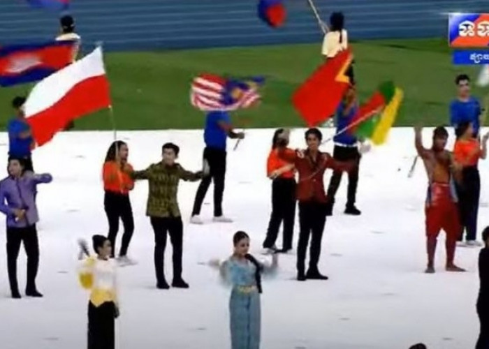 Bikin Heboh, di SEA Games, Bendera Indonesia Terpasang Terbalik