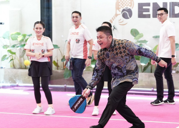 Buka Turnamen Padel Ende Vol. 1, Gubernur Herman Deru: Jaga Sportivitas dan Kebersamaan