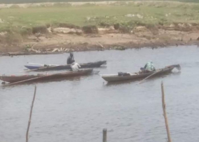 Perahu Ketek Berpenumpang 6 Orang di Desa Sejagung Banyuasin Terbalik, Begini Kondisi Korban