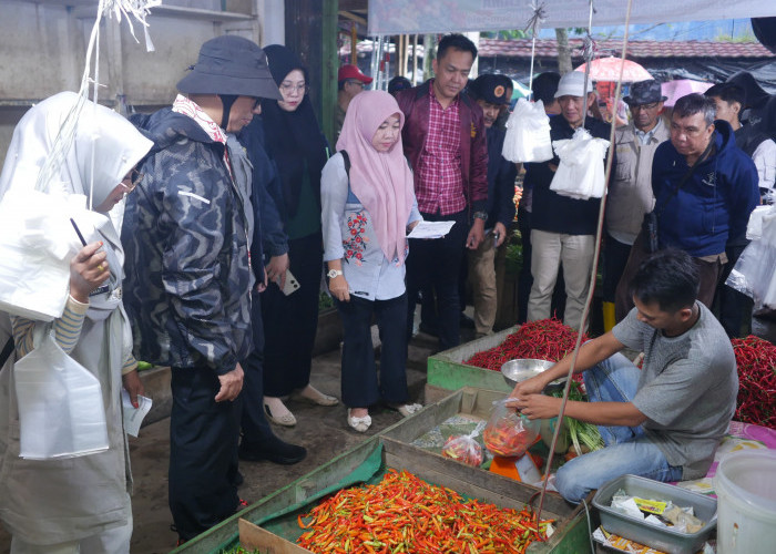 Sepekan Jelang Ramadhan 1447 H, Wali Kota Prabumulih Pimpin Sidak Stok dan Harga Pangan di PTM