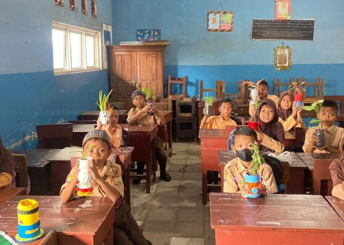 Kabut Asap: Dinas Pendidikan Kota Palembang Pangkas Jam Pelajaran, Siswa Dihimbau Kenakan Masker