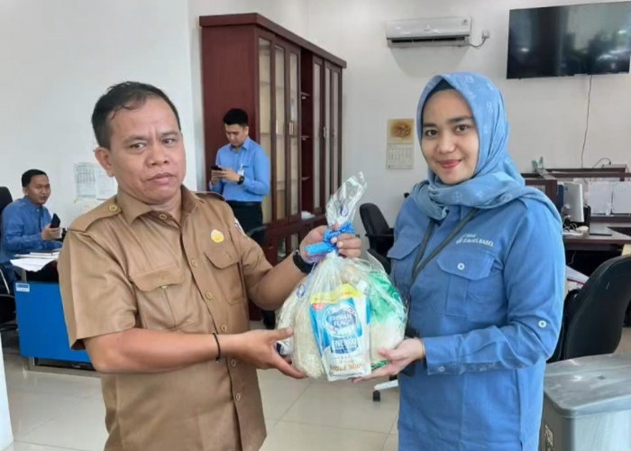 Bank Sumsel Babel Cabang Pangkalan Balai Meriahkan HUT Banyuasin ke-24, Salurkan KSG dan Bagi Sembako
