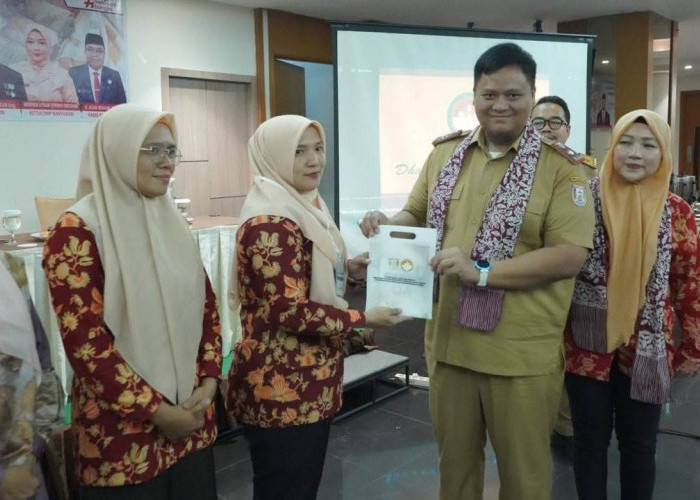 Sekda Erwin Dorong Tren Baru UMKM, Pelatihan Eco Print dan Pouch Batik Banyuasin Disambut Antusias