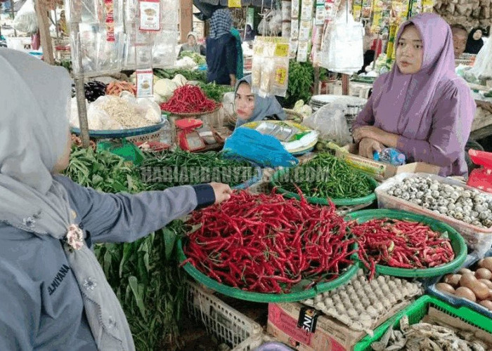 Awal Tahun, Harga Cabai Rawit Hijau di Pasar Pangkalan Balai Tembus Rp80.000 per Kilogram