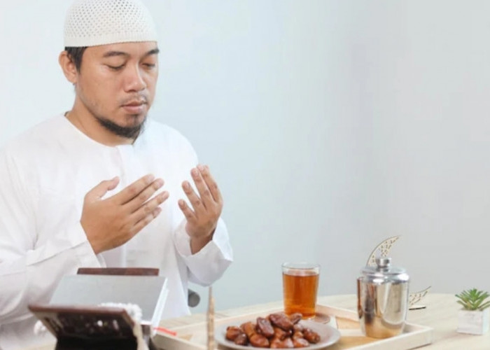 Rahasia Puasa Nyaman Tanpa Asam Lambung Kambuh, Nomor 3 Sering Diabaikan!