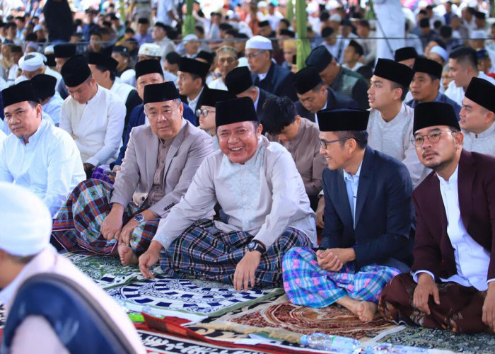 Gubernur Sumsel Salat Idul Fitri Bersama, Ajak Masyarakat Perkuat Kerukunan