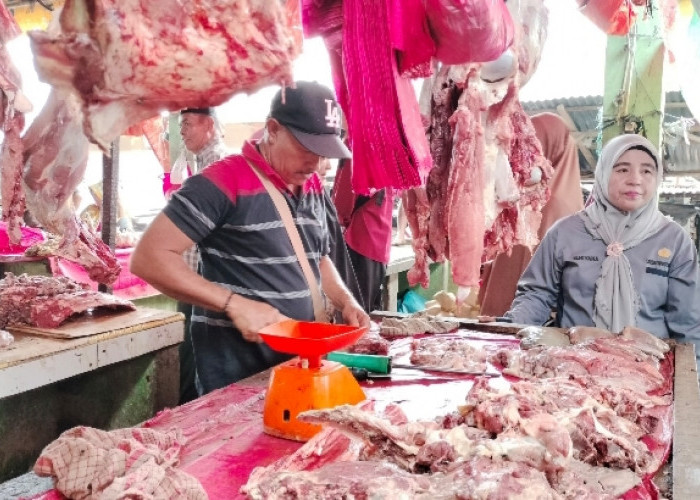 Jelang Lebaran Idul Adha, Pedagang Daging Lesu, Ini Penyebabnya