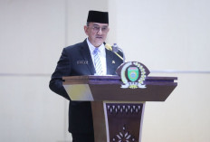 Sekda Sumsel Sampaikan Jawaban Gubernur atas Pandangan Fraksi DPRD terhadap Raperda APBD 2025