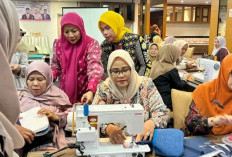 DWP Banyuasin Ikuti Pelatihan Pembuatan Pouch Batik Banyuasin