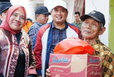 Anggota DPRD Banyuasin Turun Langsung Bantu Warga Terdampak Banjir Muara Sugihan