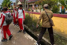 Wujudkan 10 K, SMPN 1 Makarti Jaya Gotong Royong